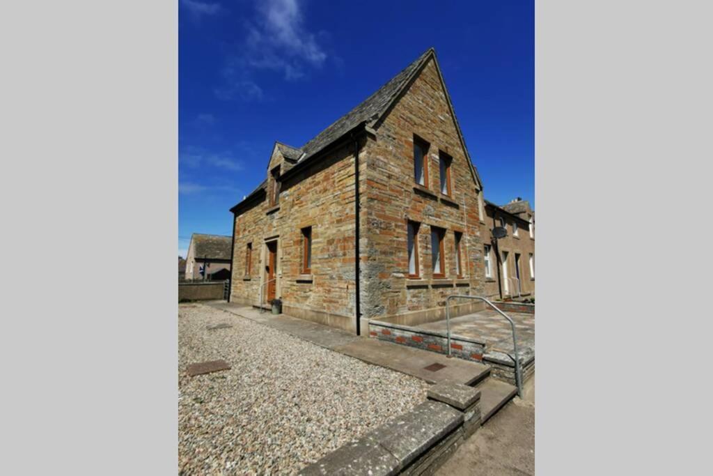 Angus House, 2 Bedroom House, Thurso, Nc500 Route ภายนอก รูปภาพ